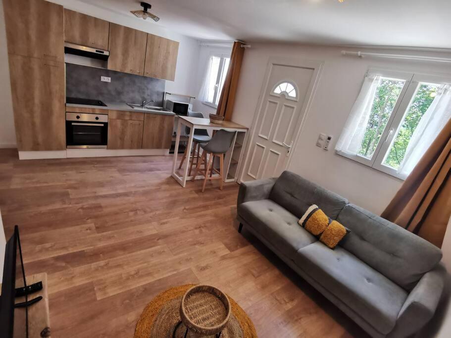 Appartement De 30M2 Pour 2 Personnes Venaco ヴナコ エクステリア 写真