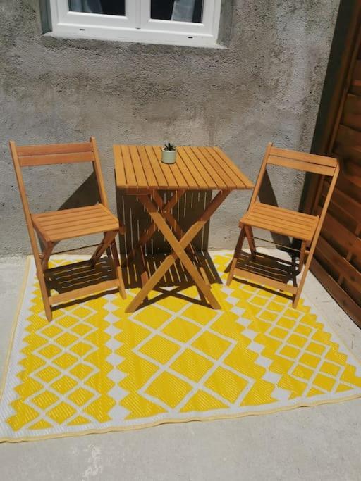 Appartement De 30M2 Pour 2 Personnes Venaco ヴナコ エクステリア 写真